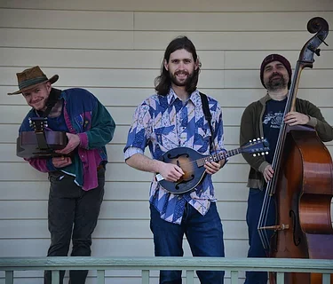🎵 Live Music: Eugene Tyler Band