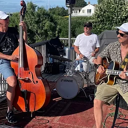 Wine and Live Music: Quogue Jazz Trio