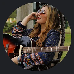 Live Music by Kim!