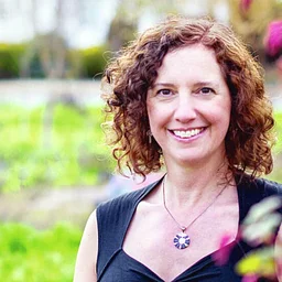 Working Writers Series: Erica Gies