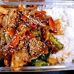 Chef BRUCE LI