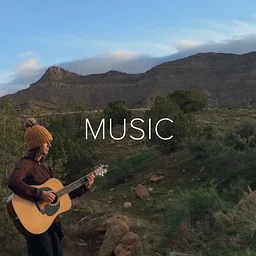 LIVE MUSIC | PAULA GAYATRI