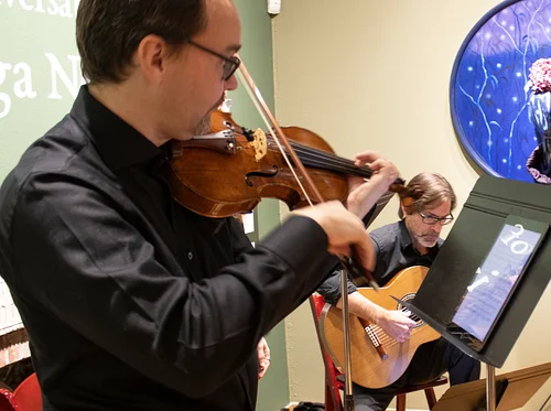 Music in the Gallery (collab. with Howie Music + CFC2)