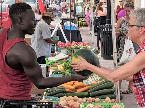 Valley Junction Farmers Market