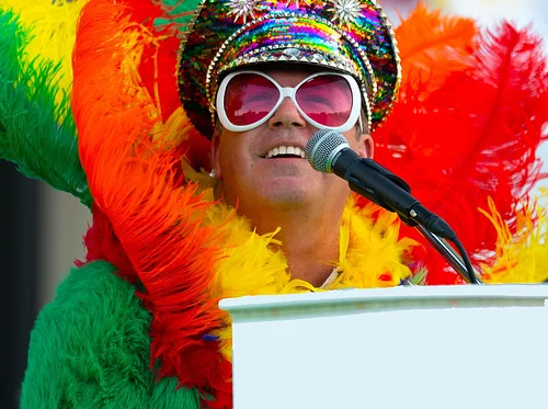 Here’s Elton (Elton John Tribute Band) at The Vineyard at Hershey