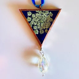 Pressed Flowers in Glass: Ornament or Suncatcher