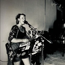Saturday Music by Sophie Bernitt