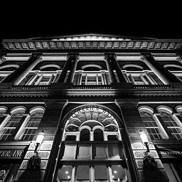 Portraits Gallery & History of the Hall