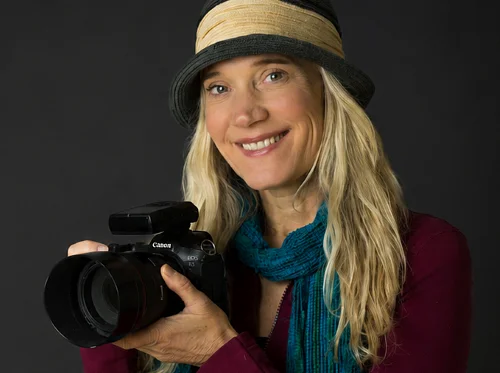 Evening with Julia Cumes