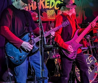 MUSIC + WINE SERIES FEATURING Shakedown