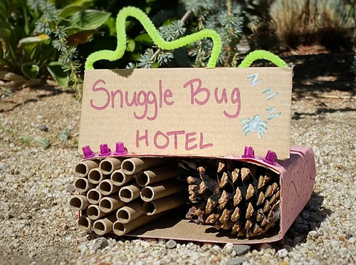 DIY Insect Hotel
