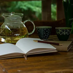 Tea & Bees