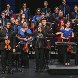 Falletta Conducts Rachmaninoff