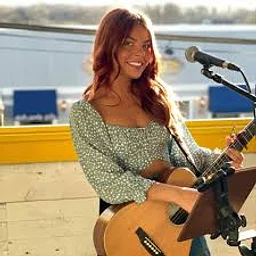 Live Music: Paris Ray