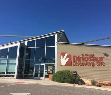 Field Trip: St. George Tracksites & Fossil Quarry Field Experience