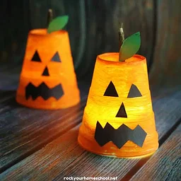 Kids Halloween Pumpkin Craft