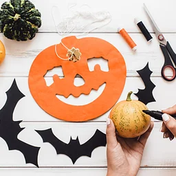 $5 Workshop: Halloween Crafts