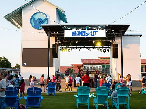 Live Music at The Hangout