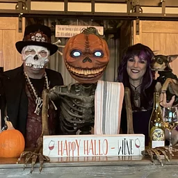 3rd Annual Hallo-Wine Party w/ The Vinyl Gypsies 👻