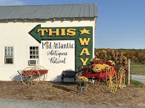 Mid Atlantic Antique & Garden Festival - Poolesville, MD