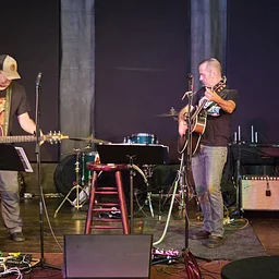 Live Music & Tavern Dinner