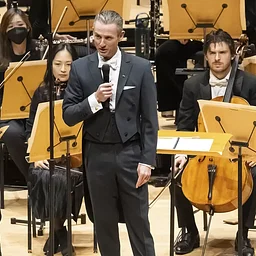 Shelley Conducts Dukas and Strauss