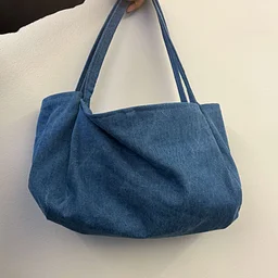 Simple Sewing: Curved Tote