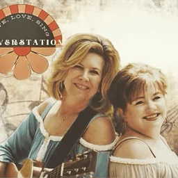 Live Music: 2River Station