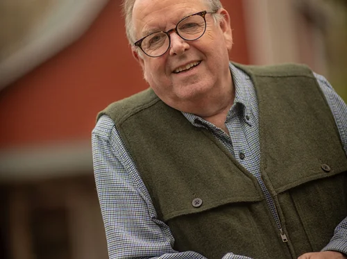 "Her Place in the Woods" : Book talk with biographer David Hakensen