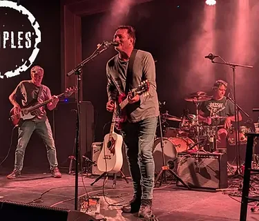 The Samples w/ Rob Beaulieu Band