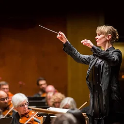 Mälkki Conducts Bartók