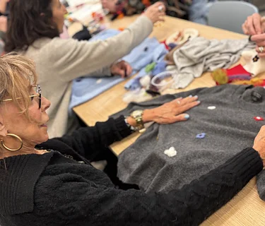 Art Social: Loom Weaving with Laurie Lambrecht