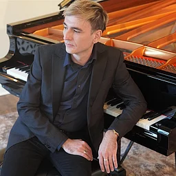 Vassily Primakov in Recital S. Rachmaninoff 24 Preludes for Piano