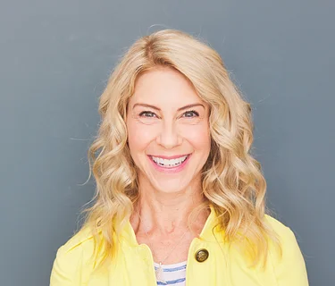 Shulie Theatricality in Improv Workshop