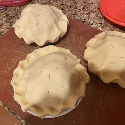 KIDS MINI PIE MAKERS w/ DAVID WILEY, OCTOBER 21ST at 4:30PM, $35 PER CHILD, AGES 6-12, MUST BE ACCOMPANIED BY AN ADULT