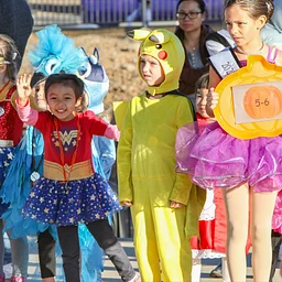 Festifall Trick-or-Treating in Historic Folsom