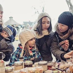 Eighth Annual Dirt Farm Christmas Market