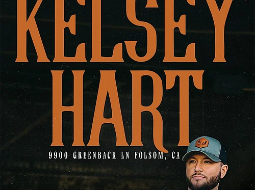 Kelcey Hart at Crawdads on the Lake!