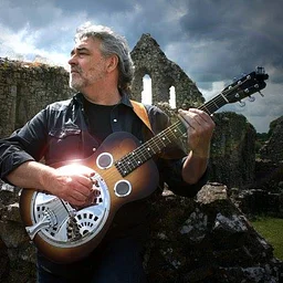 Live Music with Dan Mahar