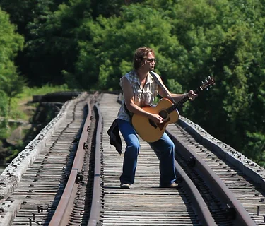 Live Music: Trent Shaw