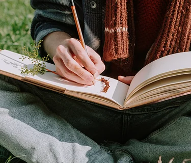 Nature Writing “Hush Hour(s)”