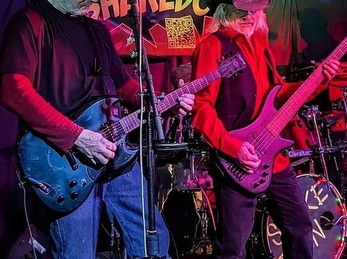 MUSIC + WINE SERIES FEATURING Shakedown