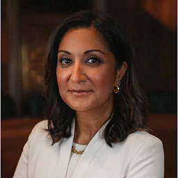 Amna Nawaz