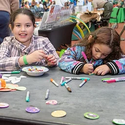 Kinder Craft and Story