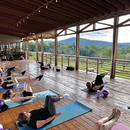 Pilates & Pours