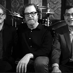 TRIO COTIER 4-7PM