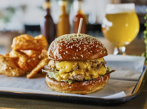 SMASHBURGER w/ CHEF NATHAN BRAND, MARCH 7TH at 6PM, $65 PER PERSON, BYOB