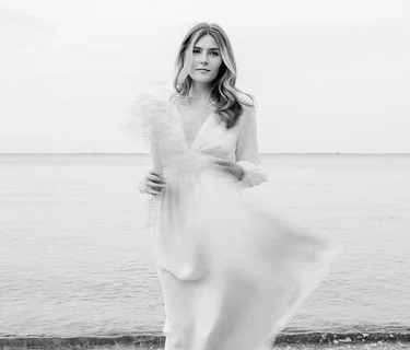 Saturday Music by Elena Barrett