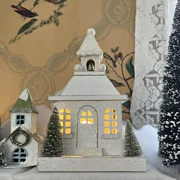 Whimsy & Wonder: Candlelight Christmas Tour