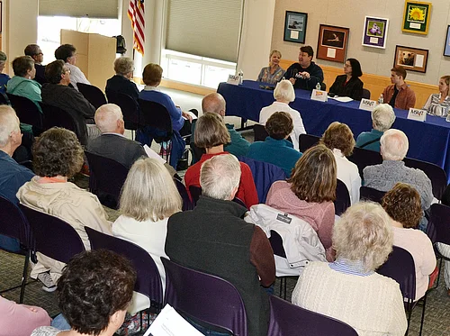 Peek Behind the Curtain: 1776